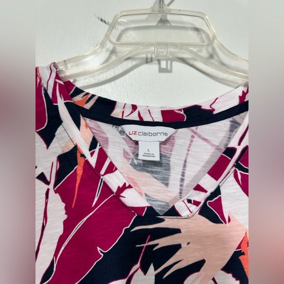 Liz Claiborne tee shirt - Picture 4 of 4